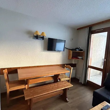 Lägenhet - Inout - 6 Beds Flat C-h26